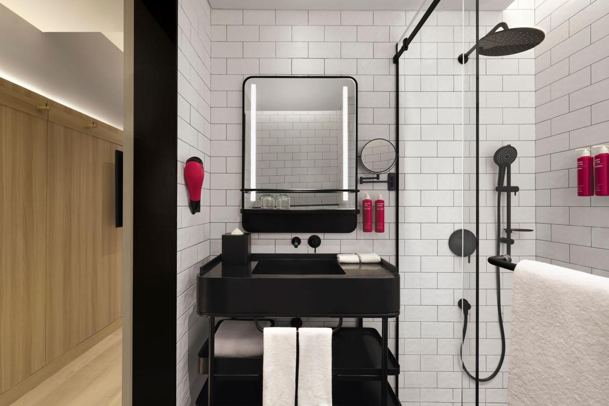 Moxy Mumbai Andheri West Екстериор снимка