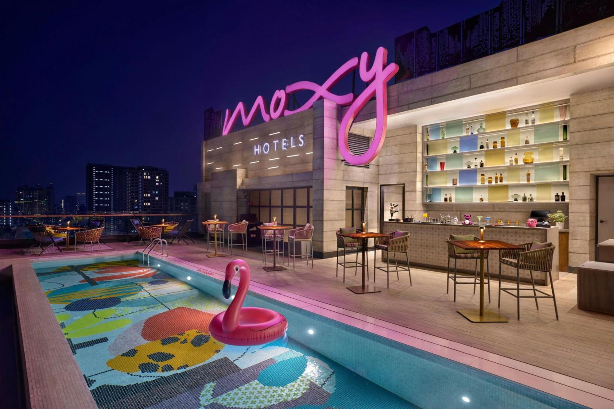 Moxy Mumbai Andheri West Екстериор снимка