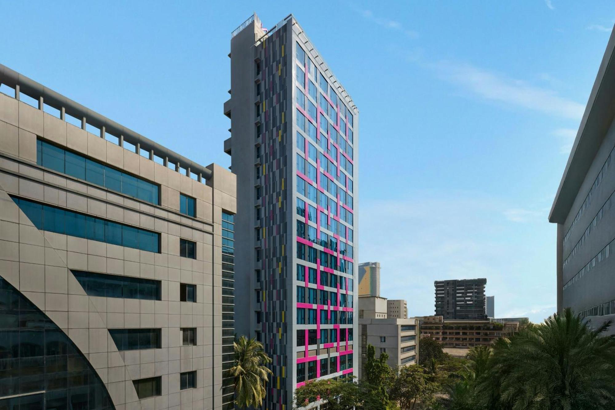 Moxy Mumbai Andheri West Екстериор снимка